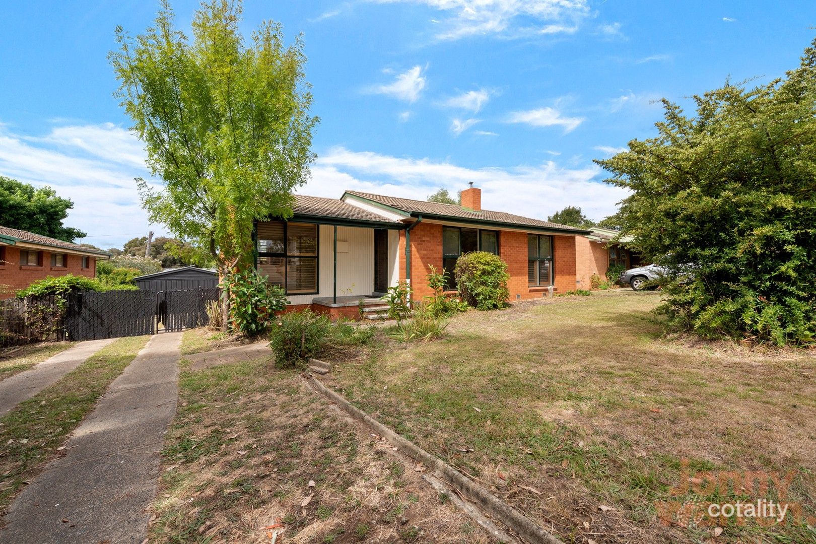 32 Grylls Cres, Cook, ACT 2614