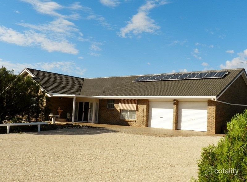 372 Old Sturt Hwy, Glossop, SA 5344