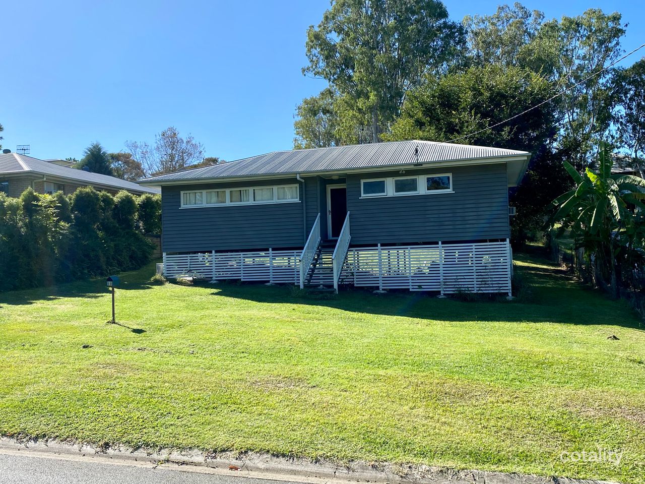 8b Wallis St, Kilcoy, QLD 4515