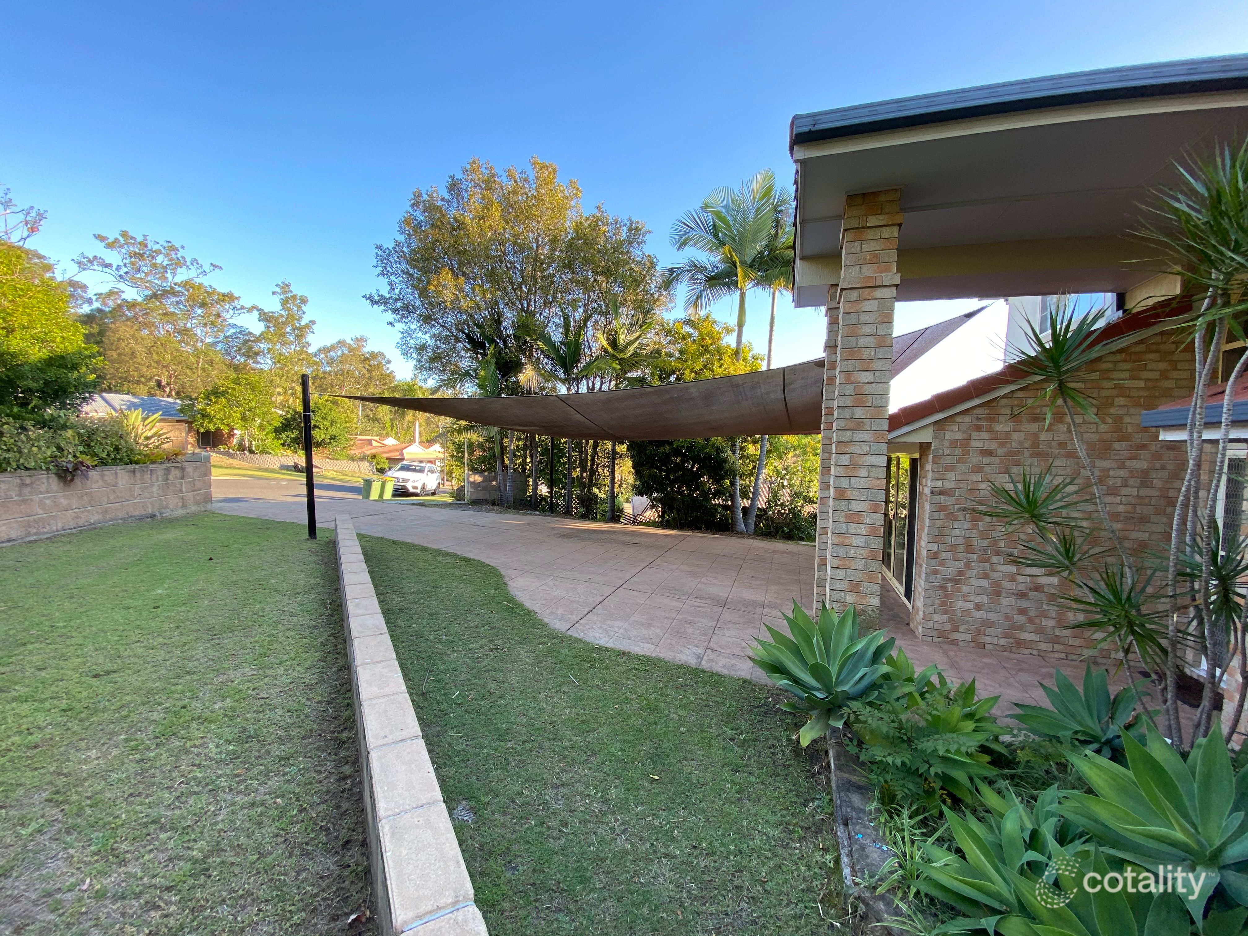 14 Yarraglen Pl, Parkwood, QLD 4214