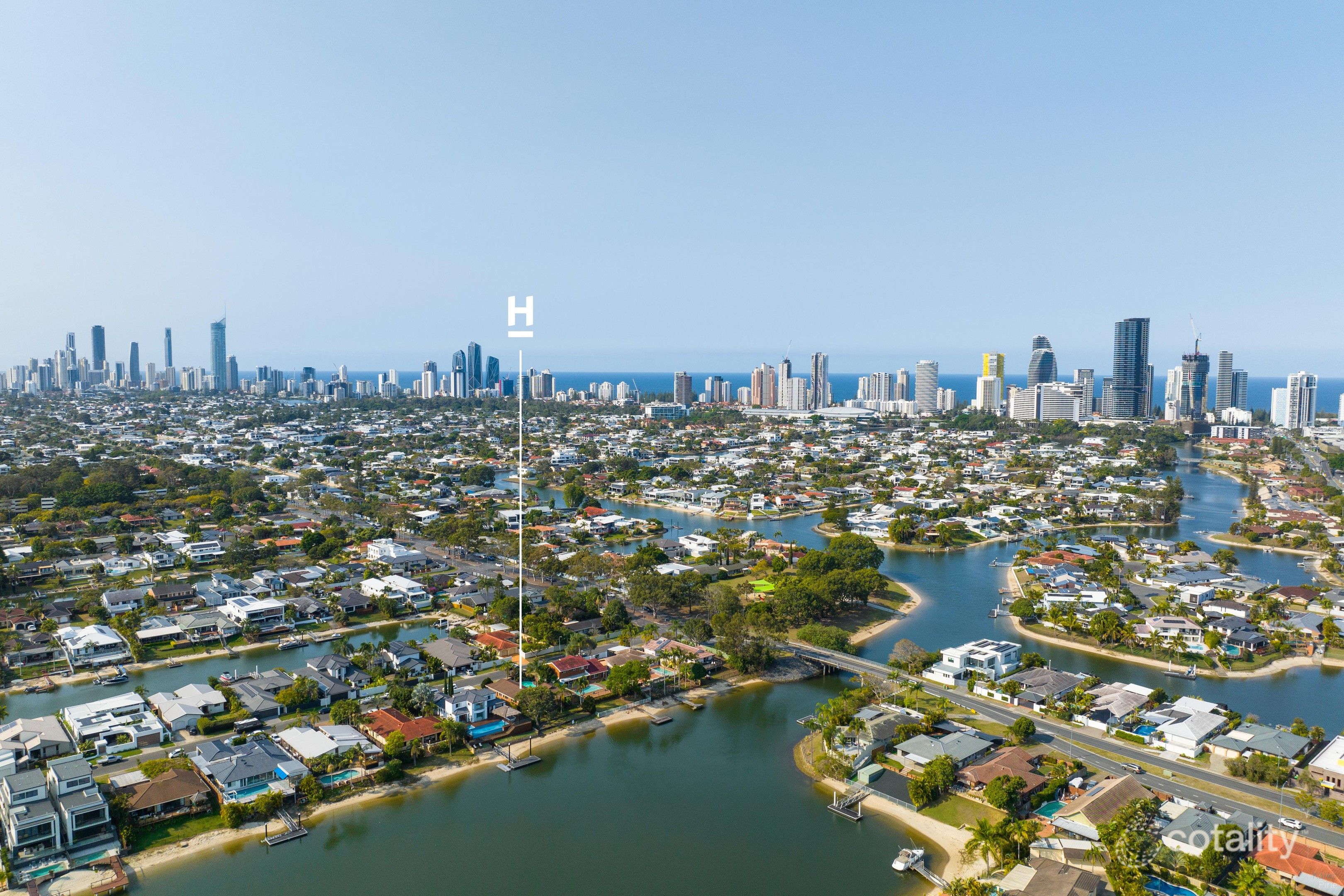 8 Delungra St, Broadbeach Waters, QLD 4218