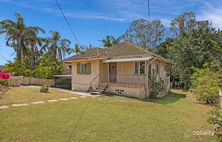 70 Sunshine Ave, Tarragindi, QLD 4121