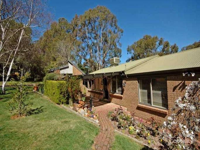 15 Allumba Dr, Ironbank, SA 5153