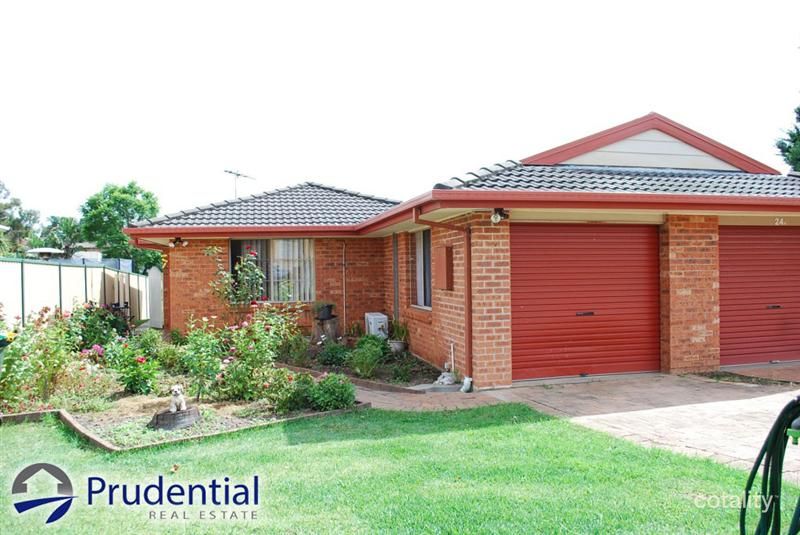 24b Glendower St, Rosemeadow, NSW 2560