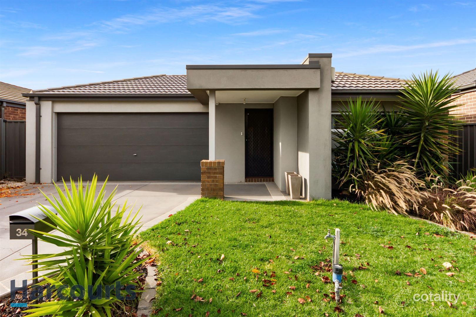 34 Jonah Pde, Deer Park, VIC 3023