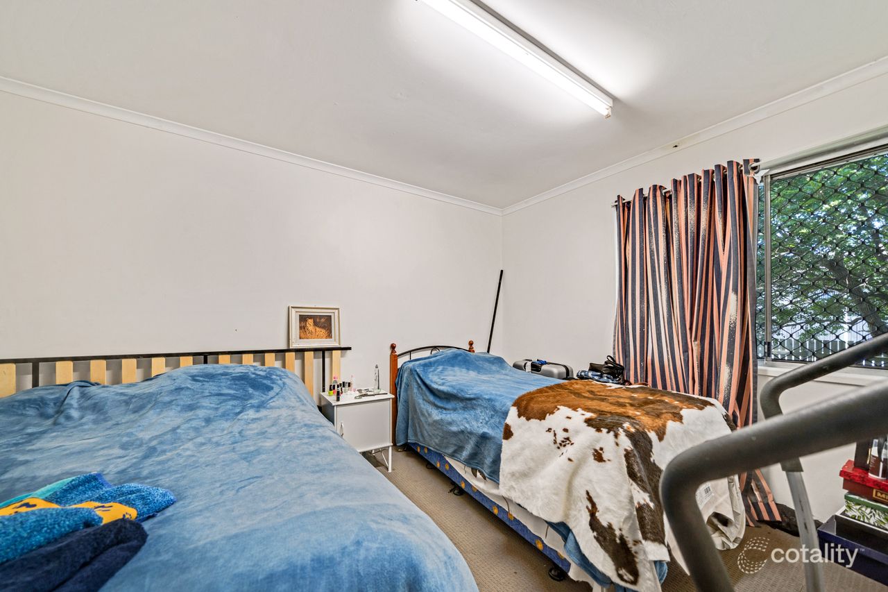 111 Station Rd, Loganlea, QLD 4131