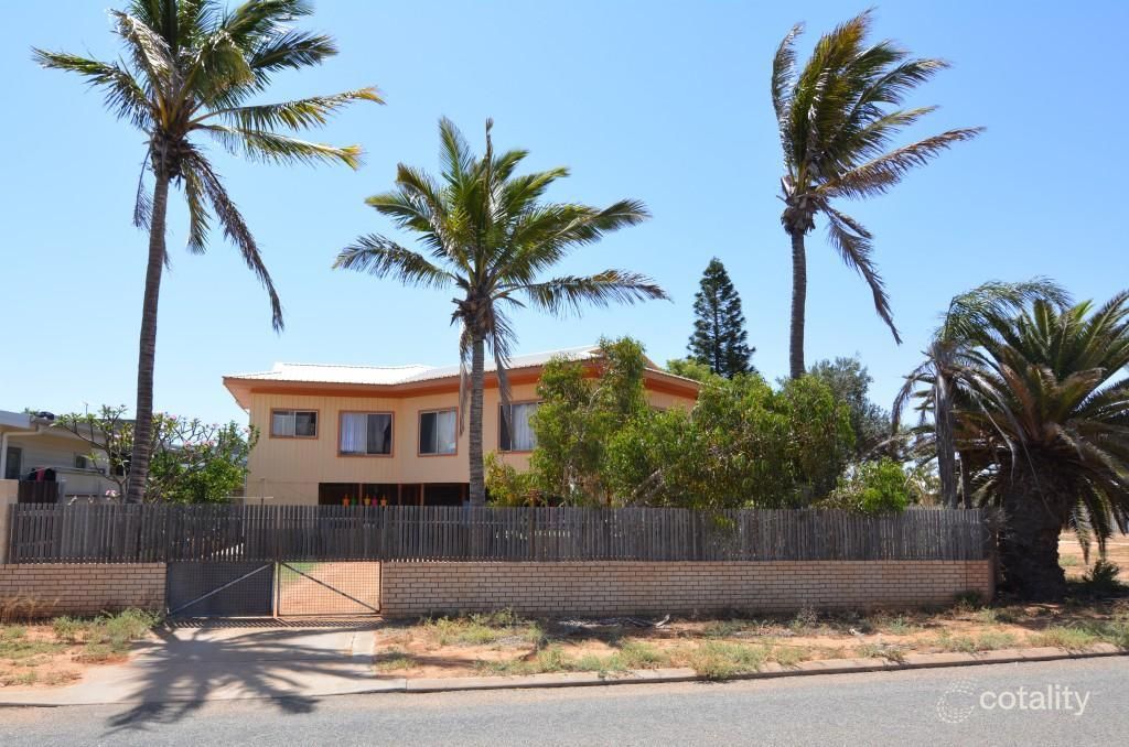 14 James St, Carnarvon, WA 6701