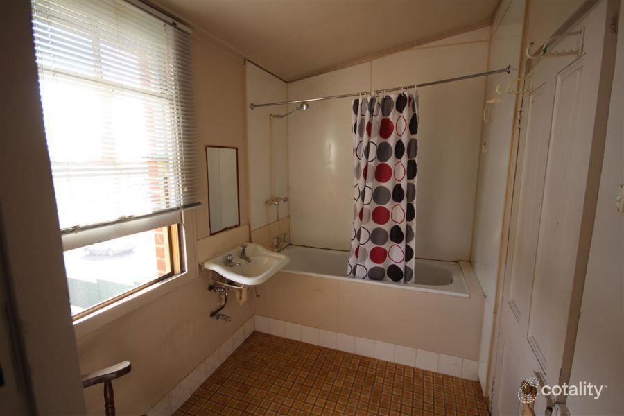 1/240 Rouse St, Tenterfield, NSW 2372