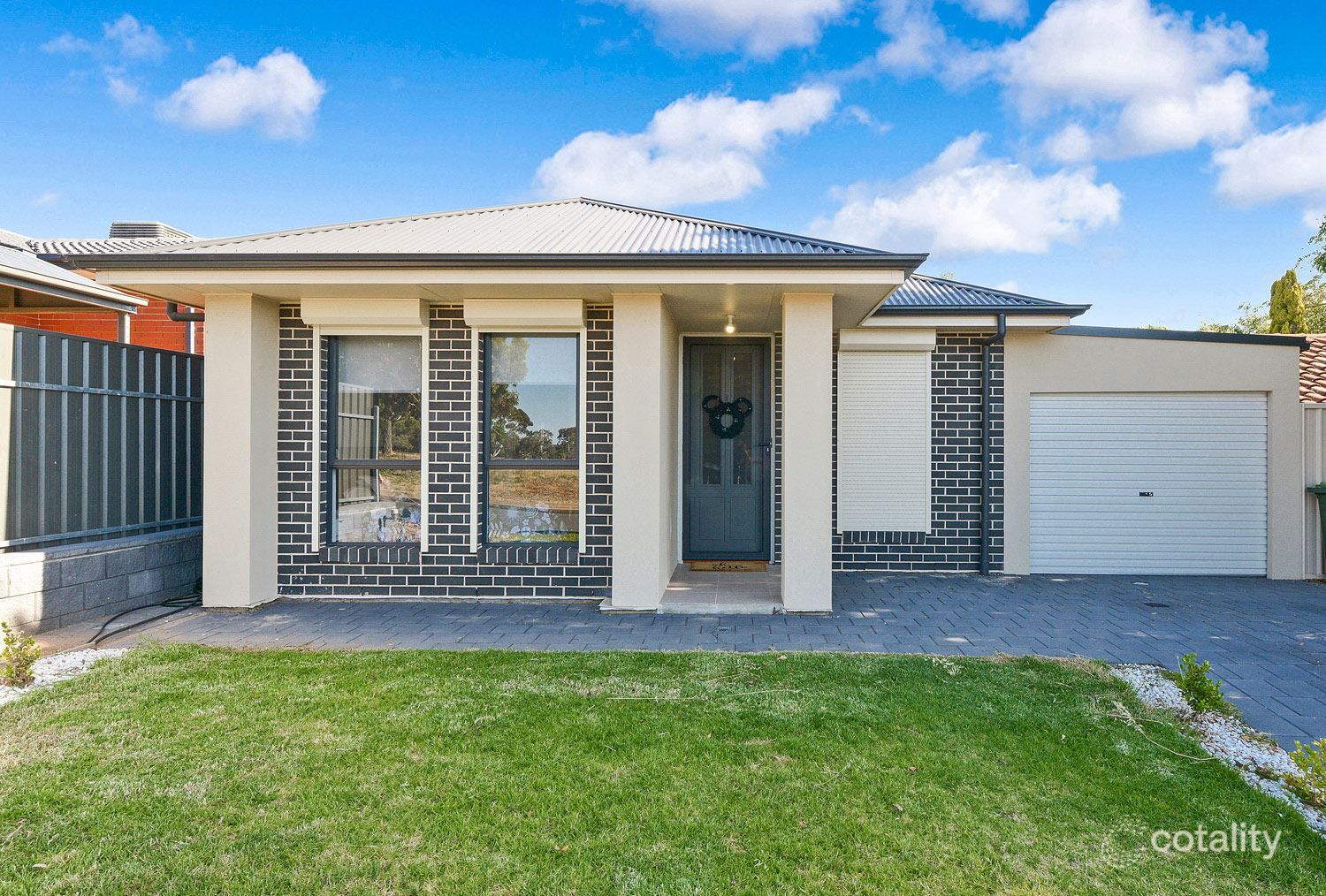 28 Radnor St, Morphett Vale, SA 5162