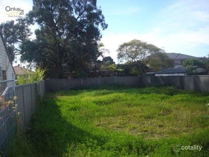 79 Buckingham St, Canley Heights, NSW 2166