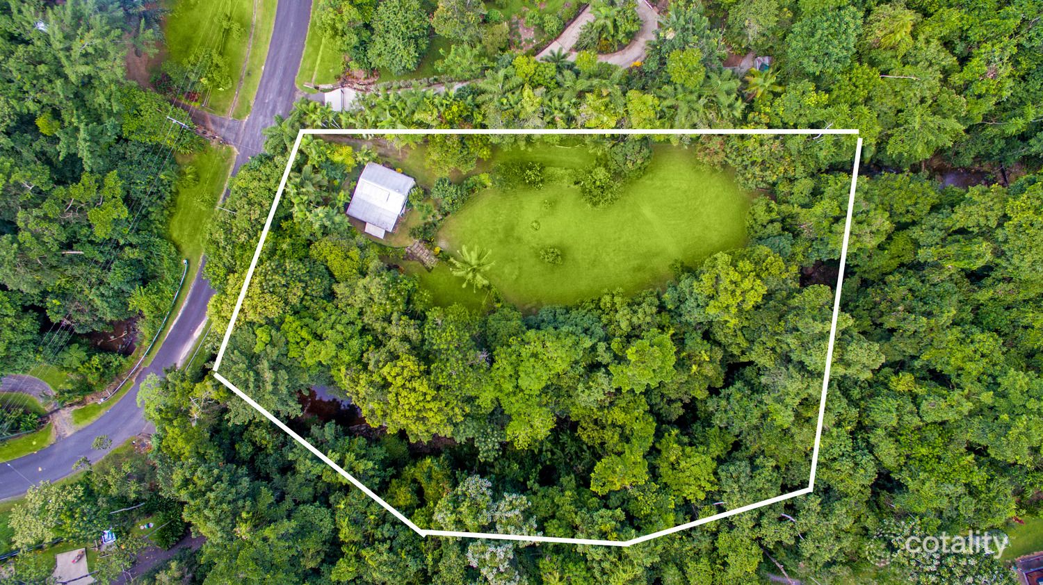 50-52 Cascades Dr, Redlynch, QLD 4870