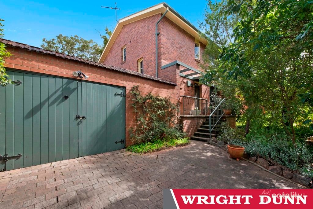 29 White Cres, Campbell, ACT 2612