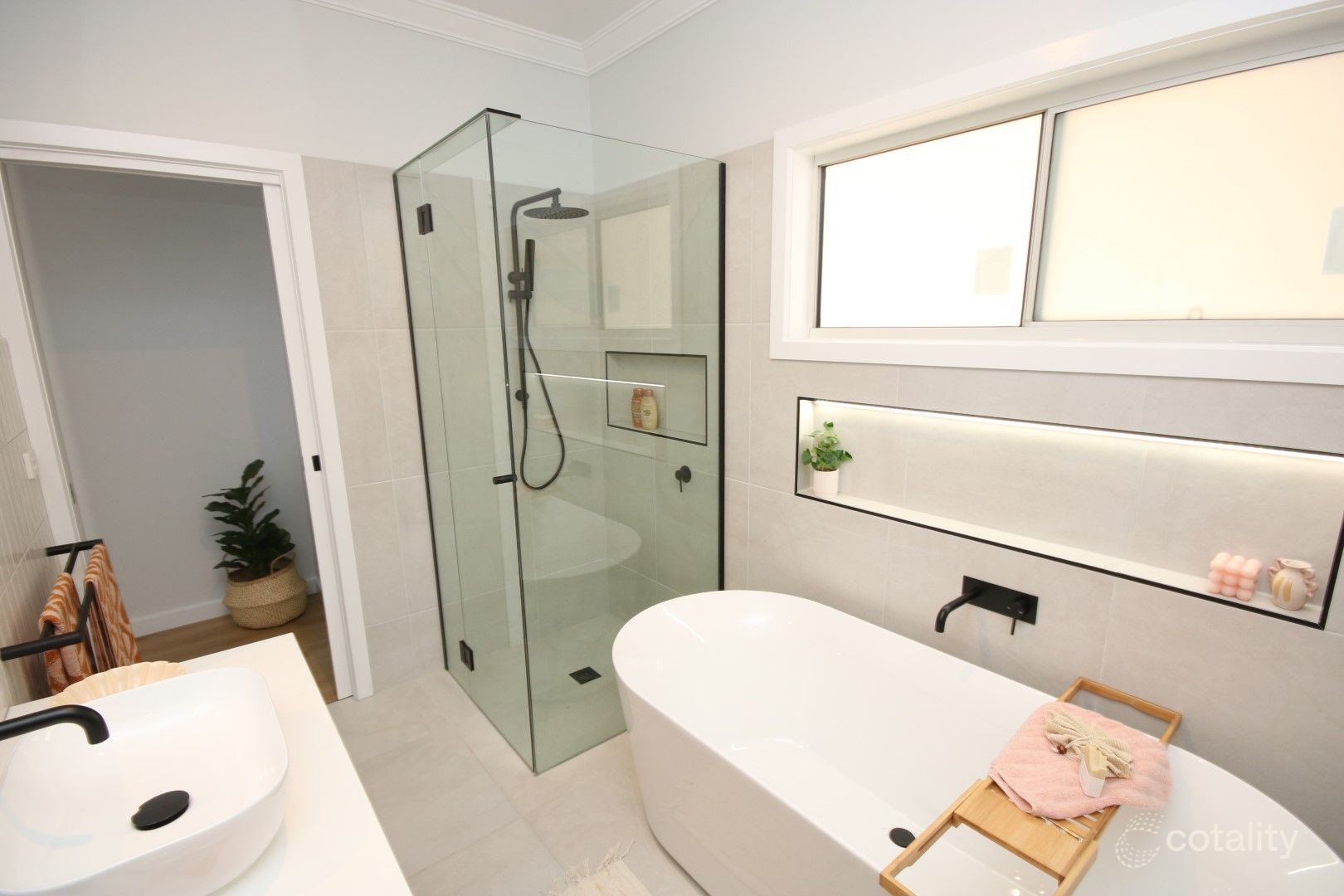 33 Edward St, Rochester, VIC 3561