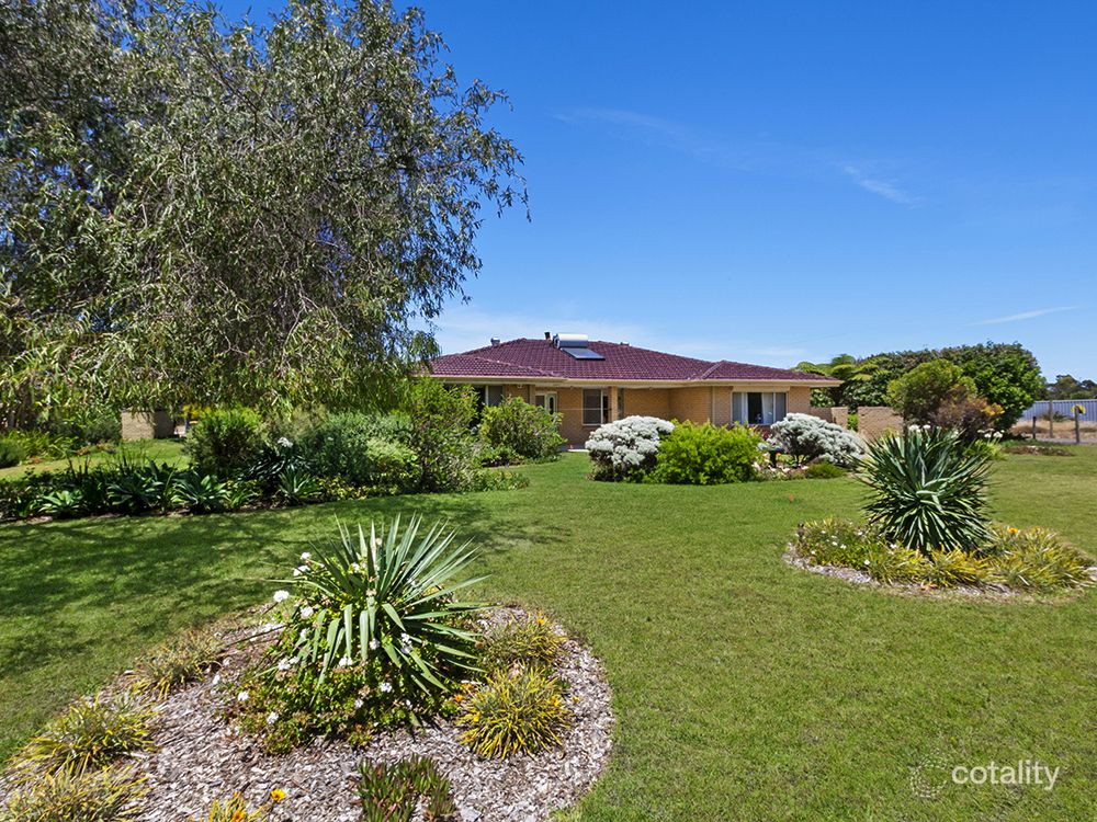 1060 Thomas Rd, Casuarina, WA 6167