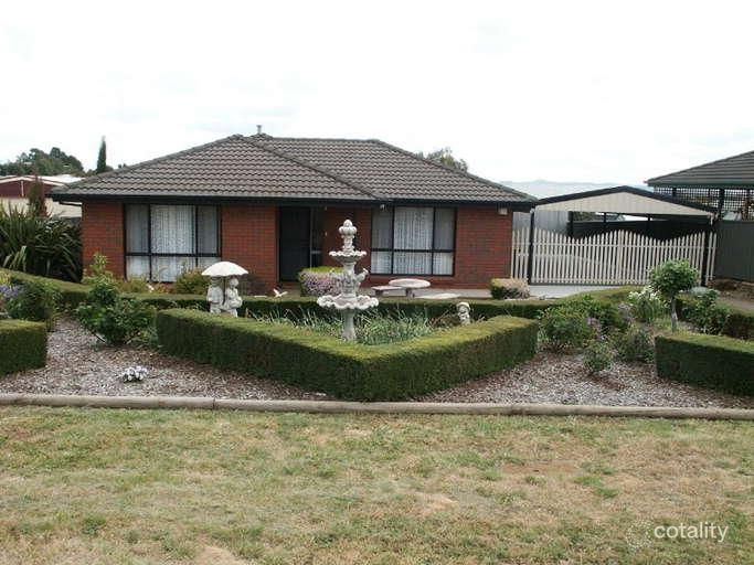 19 Creswick St, Miners Rest, VIC 3352