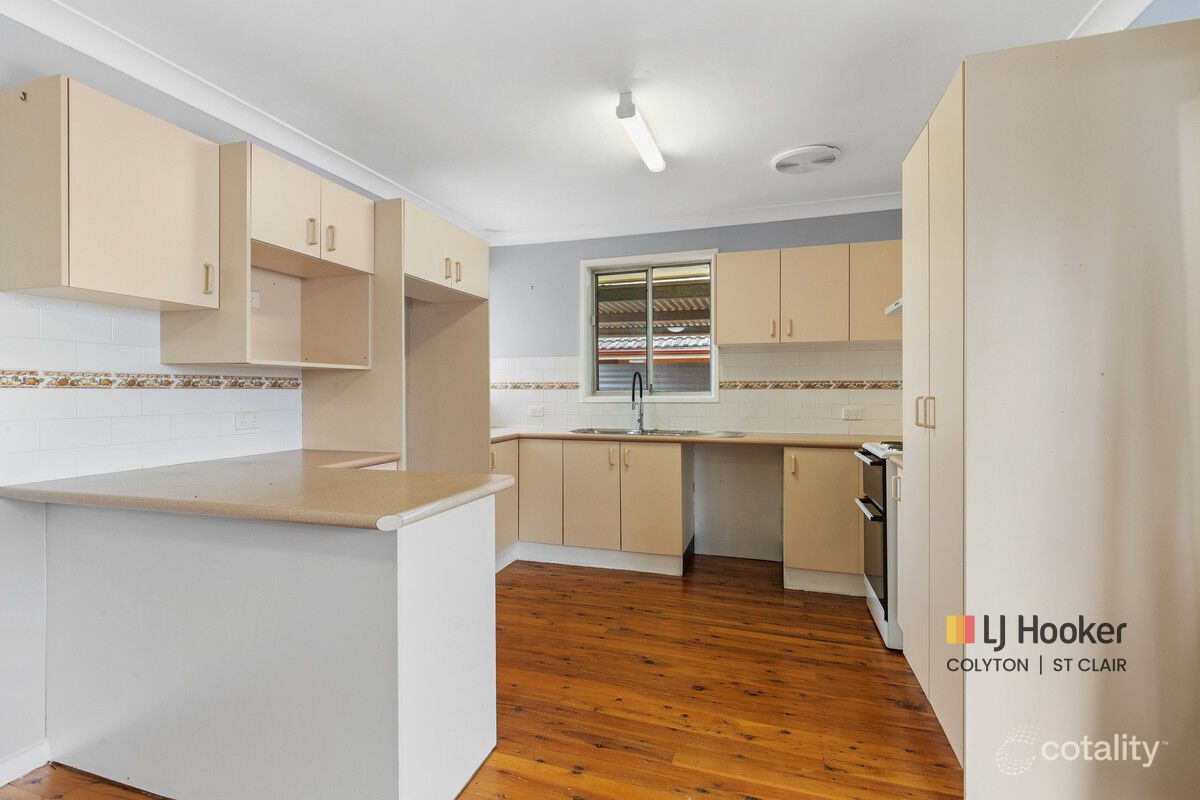 12 Rebecca St, Colyton, NSW 2760