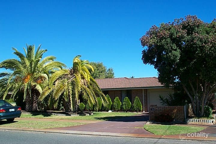 10 Seabrooke Ave, Rockingham, WA 6168