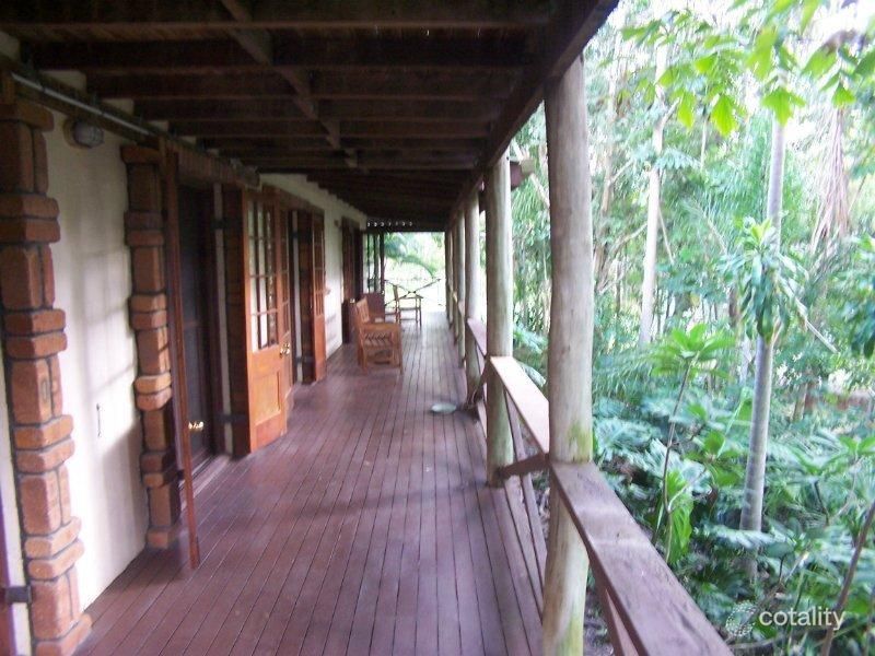 4 Murphys Rd, Mount Chalmers, QLD 4702