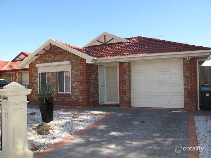 18 Irwin St, Mansfield Park, SA 5012