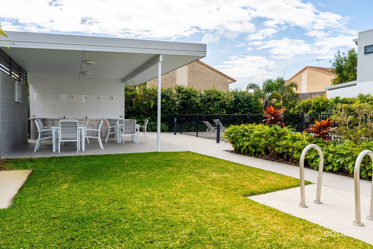 50/105-109 Barbaralla Dr, Springwood, QLD 4127