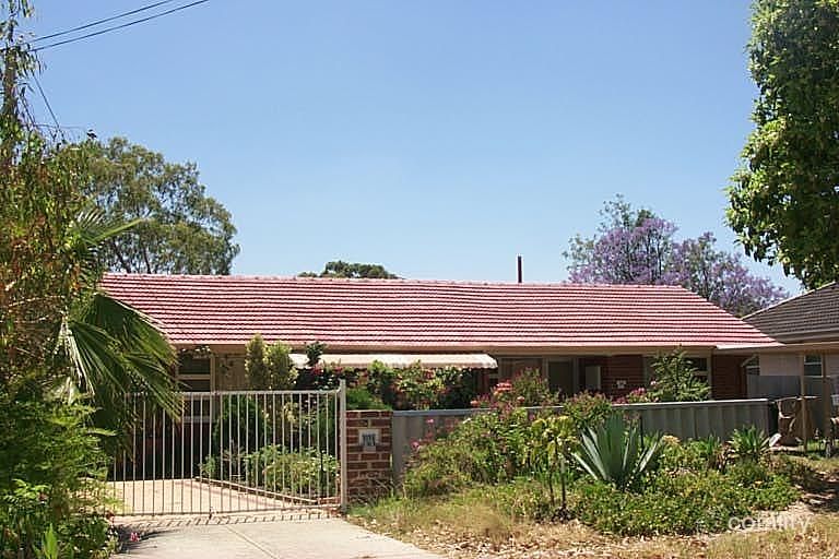 33 Wisborough Cres, Balga, WA 6061