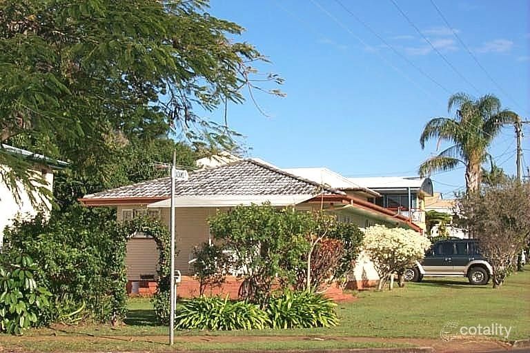 159 Prince Edward Pde, Scarborough, QLD 4020