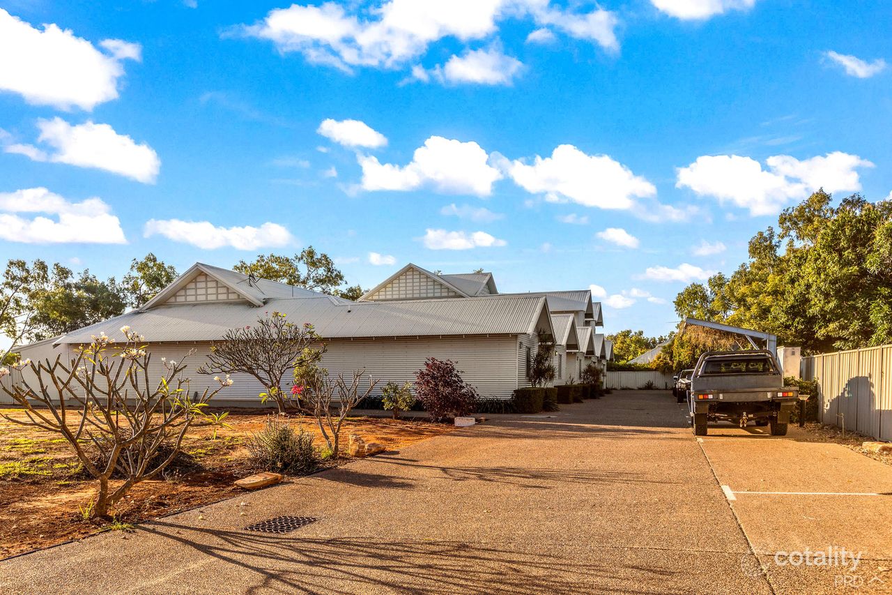 2/11 Sanctuary Rd, Cable Beach, WA 6726