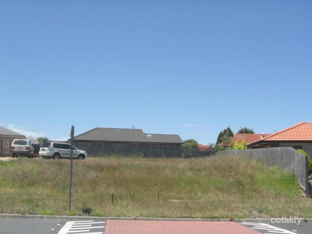 245 Heatherhill Rd, Frankston, VIC 3199