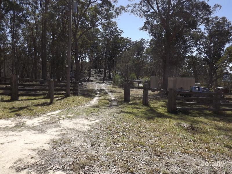 911 Tablelands Rd, Red Range, NSW 2370