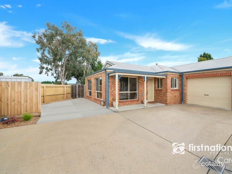 2/10 Wheat Ct, Lara, VIC 3212