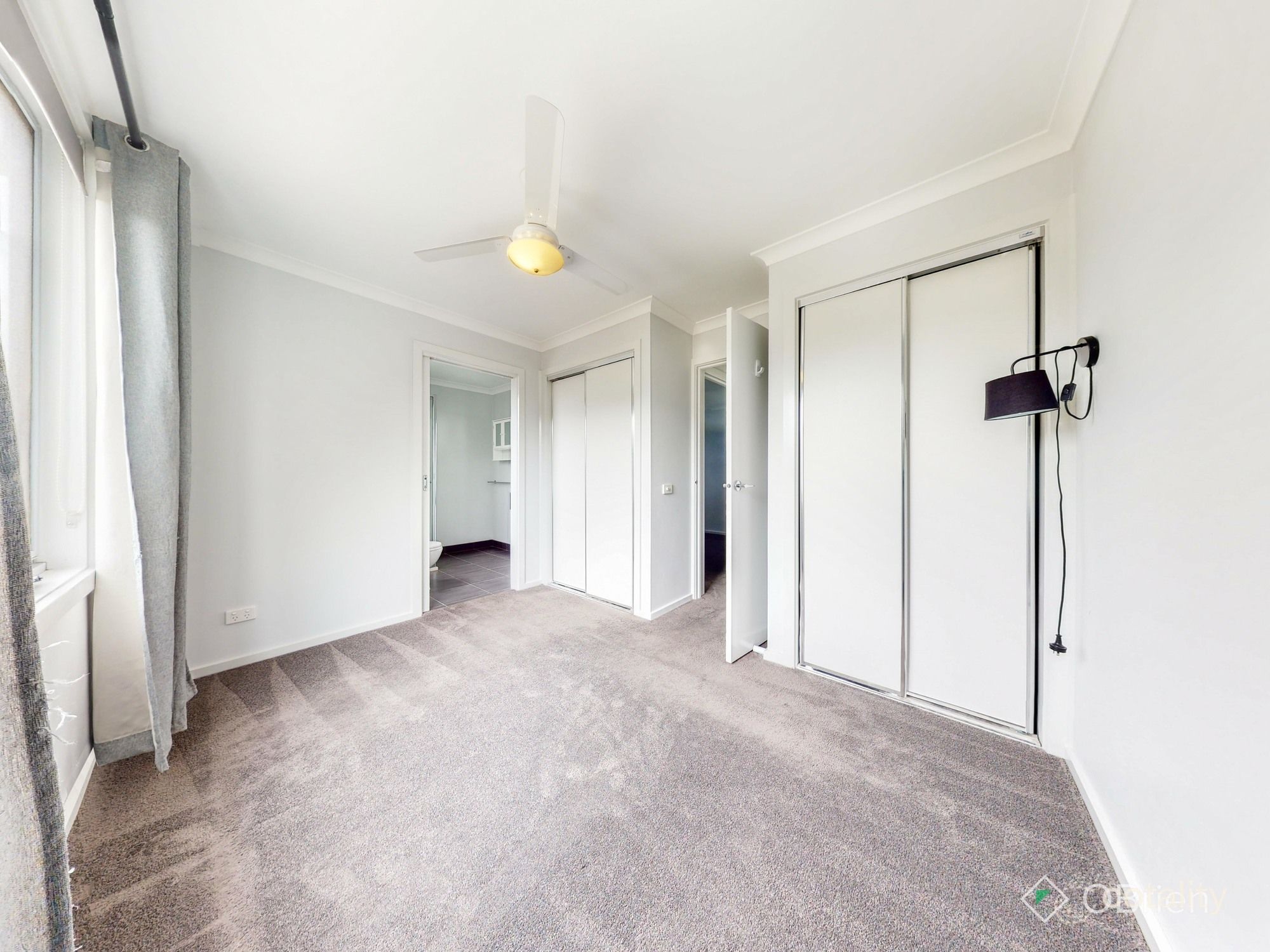 33 Sanctuary Dr, Carrum Downs, VIC 3201