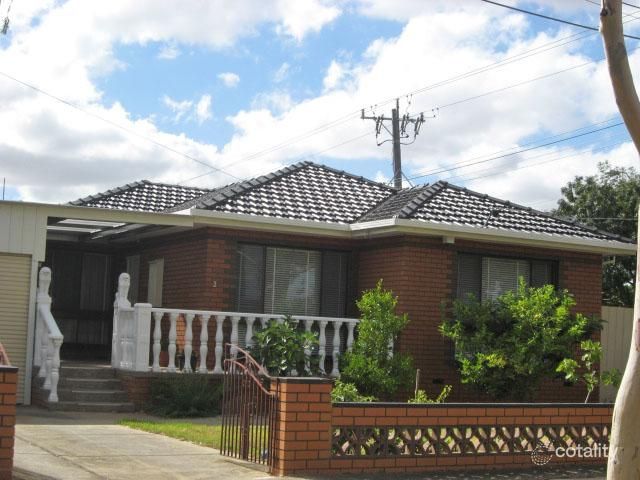 18 Elliot St, Kings Park, VIC 3021