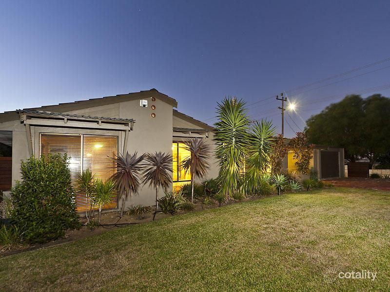 1 Airlie St, Kallaroo, WA 6025