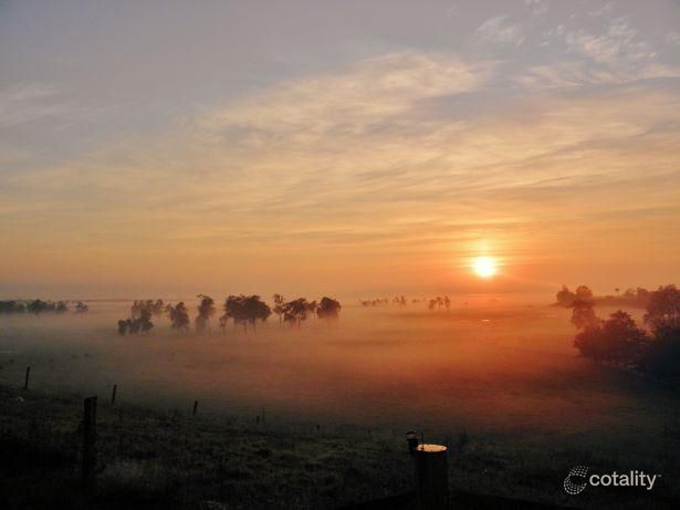 5 Walter Pde, Black Hill, NSW 2322