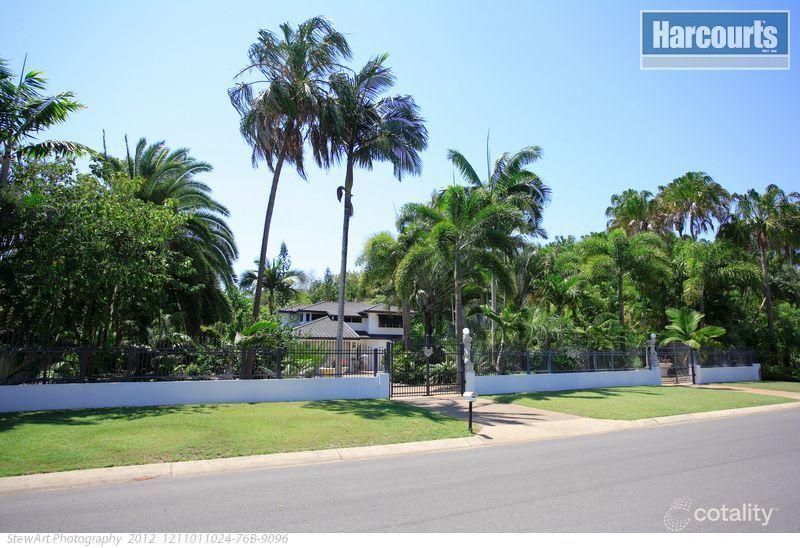 10-12 Palm Way, Dundowran Beach, QLD 4655