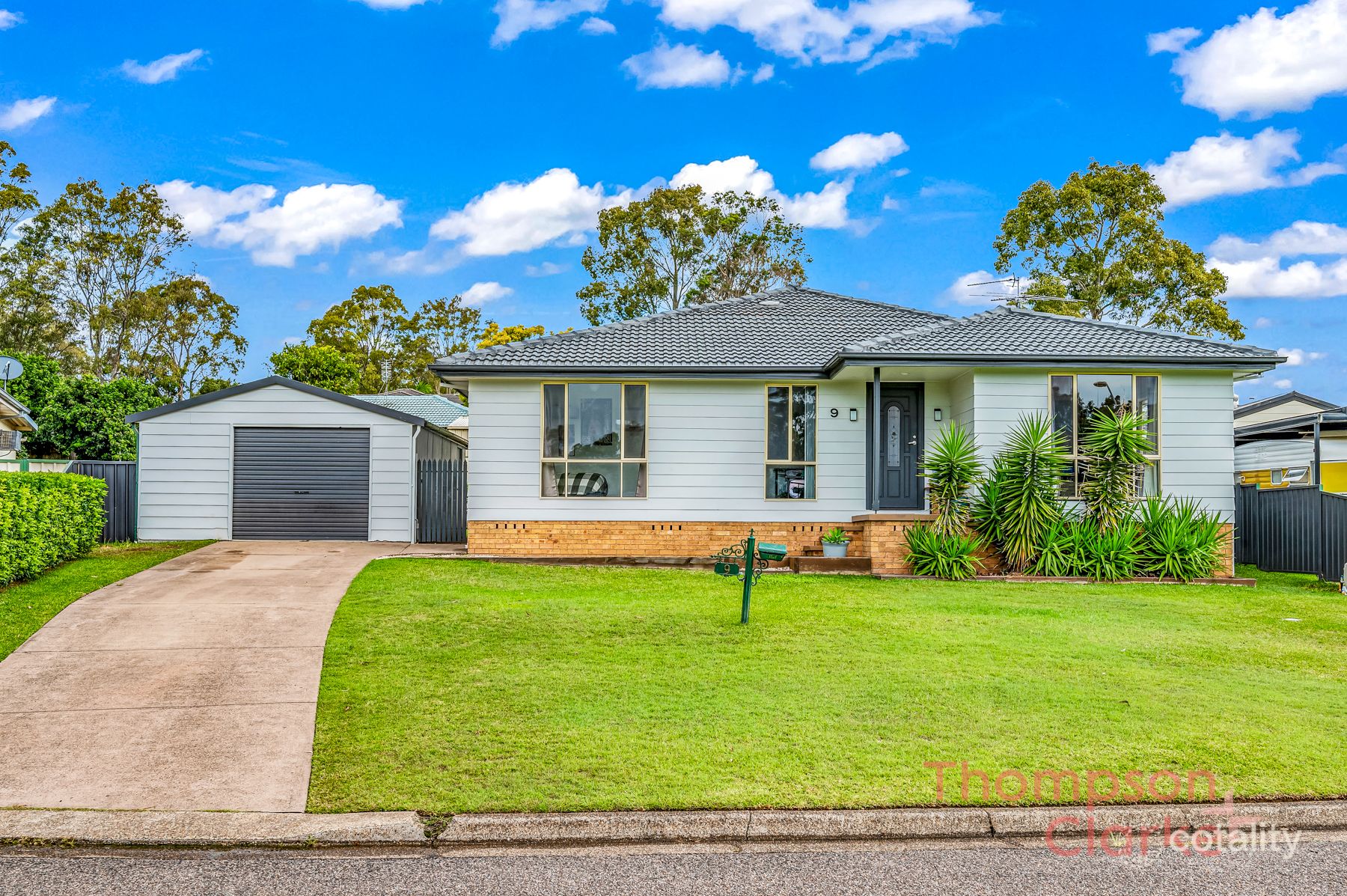 9 Dower Cl, Thornton, NSW 2322