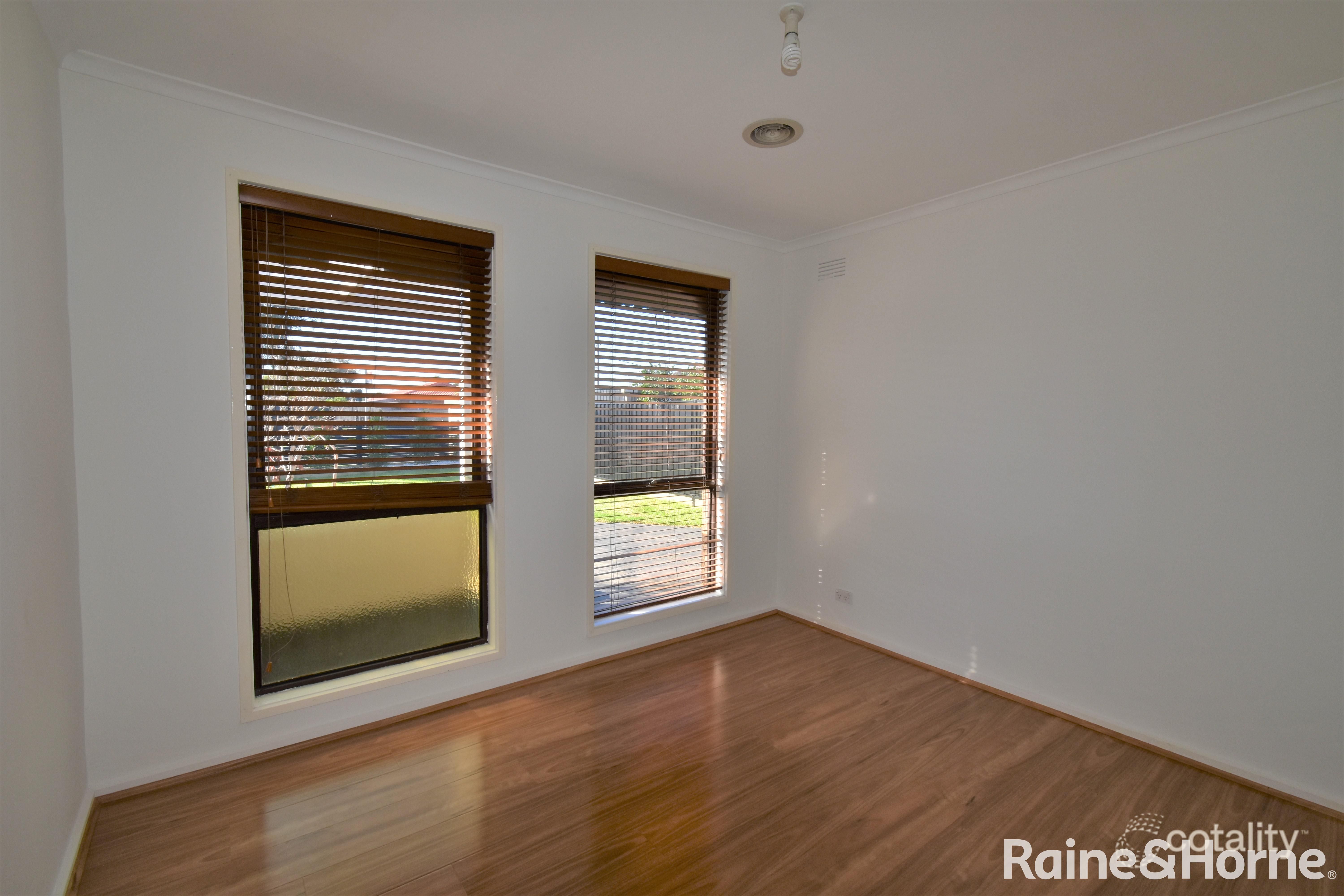 88 Kingsclere Ave, Keysborough, VIC 3173