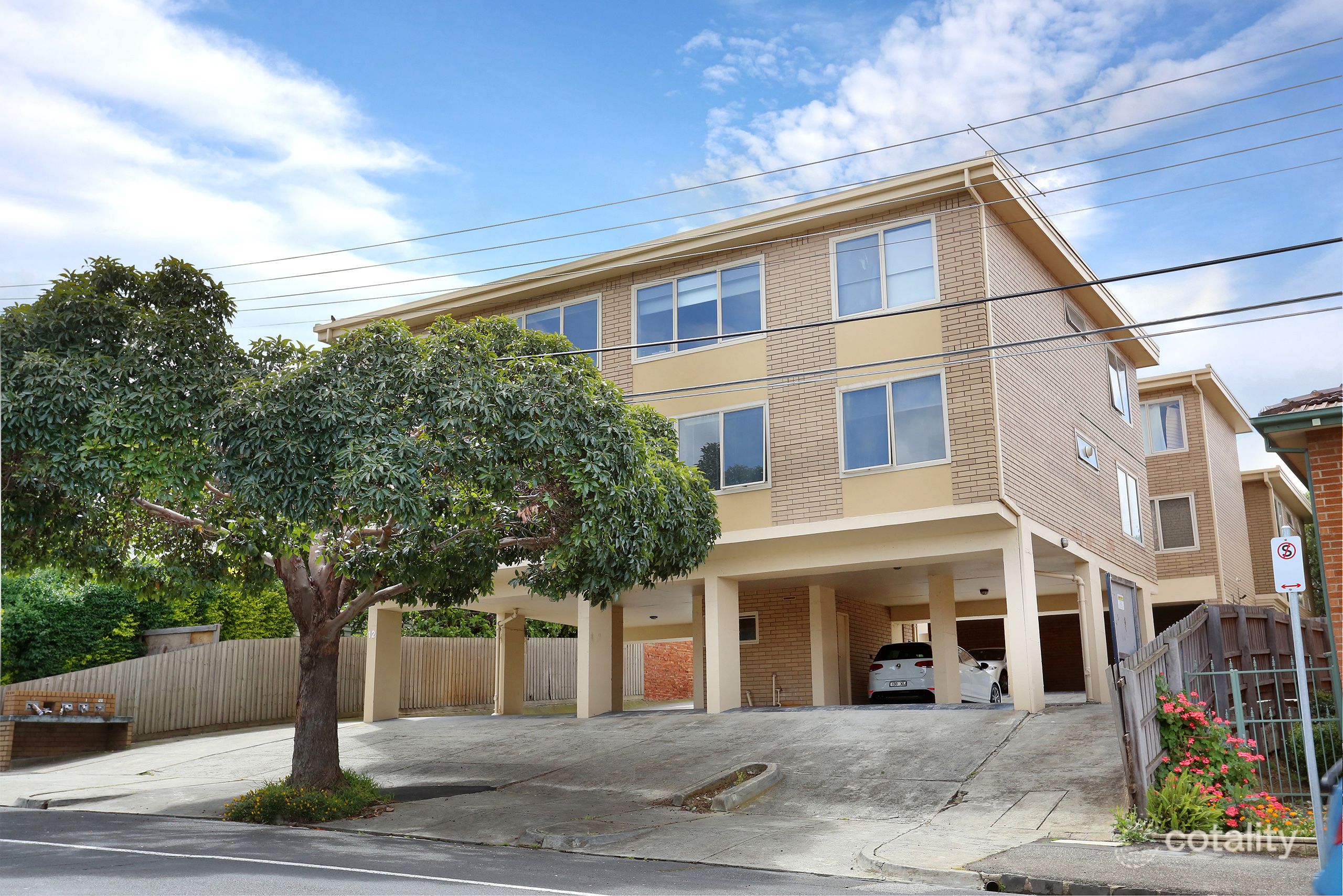 1/12 Allard St, Brunswick West, VIC 3055