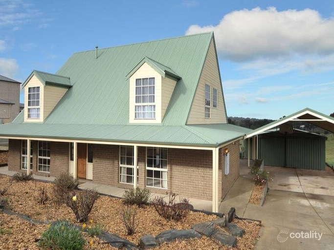 44 William Dyer Dr, Williamstown, SA 5351