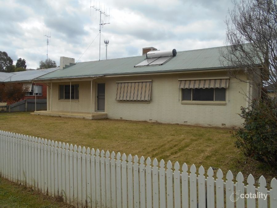 38 Cobram St, Berrigan, NSW 2712