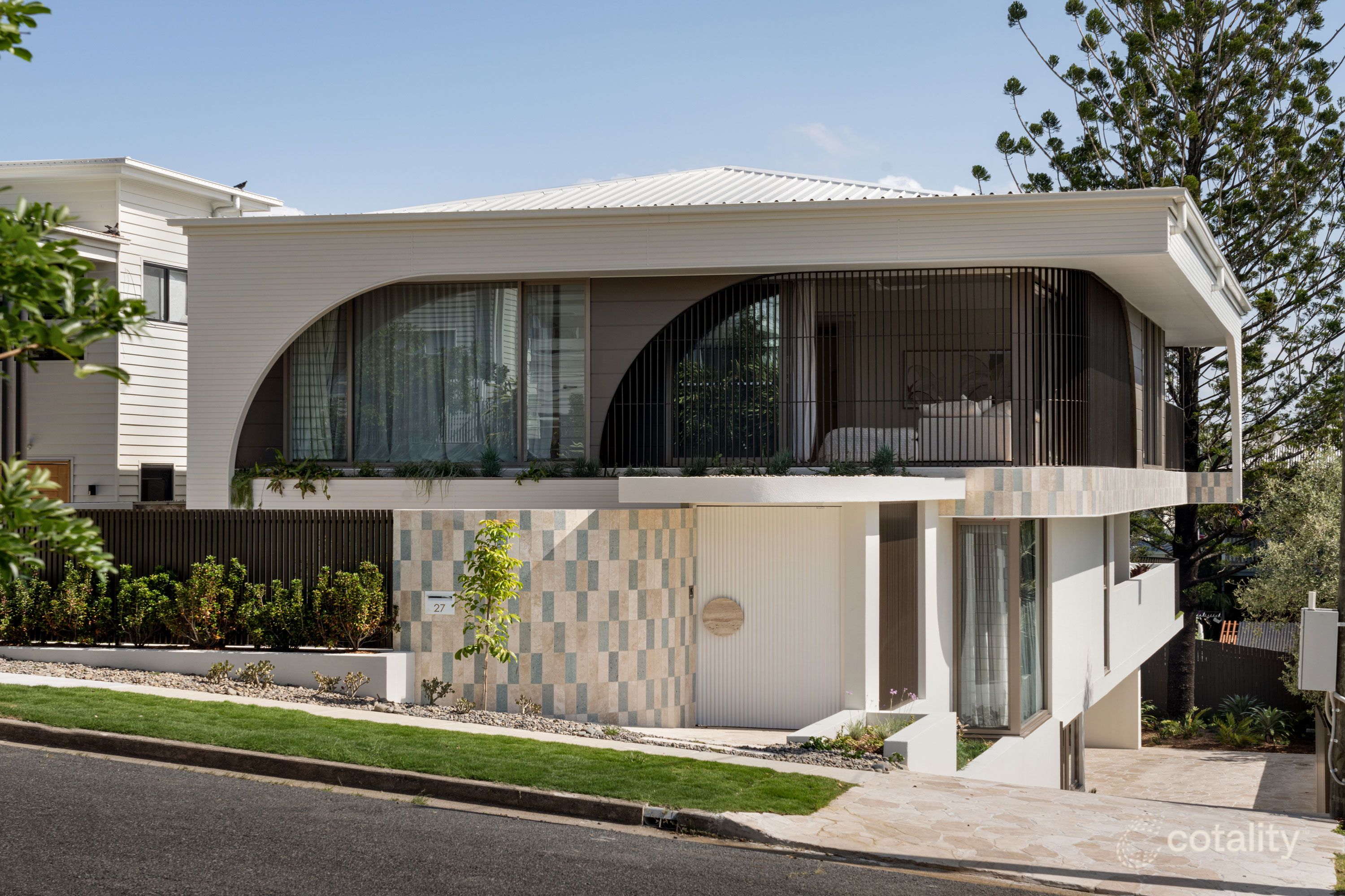 27 Martha St, Camp Hill, QLD 4152