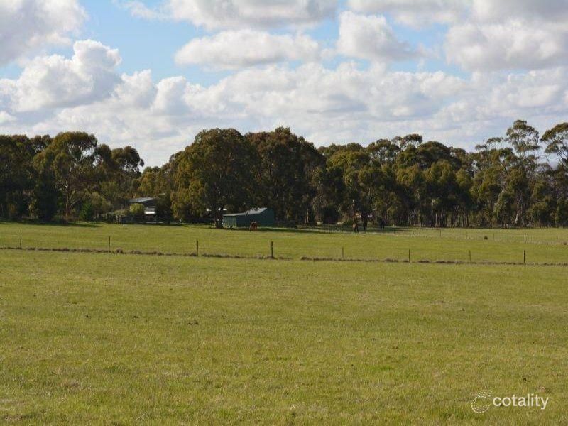 610 Staughton Vale Rd, Balliang, VIC 3340