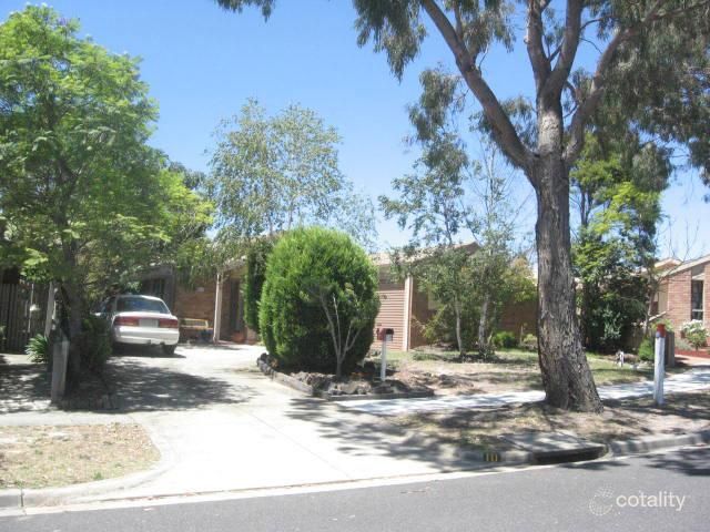 10 Courageous Ct, Frankston, VIC 3199
