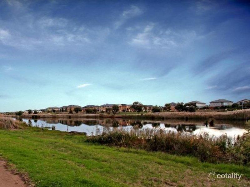 15 Vista Ct, Altona Meadows, VIC 3028