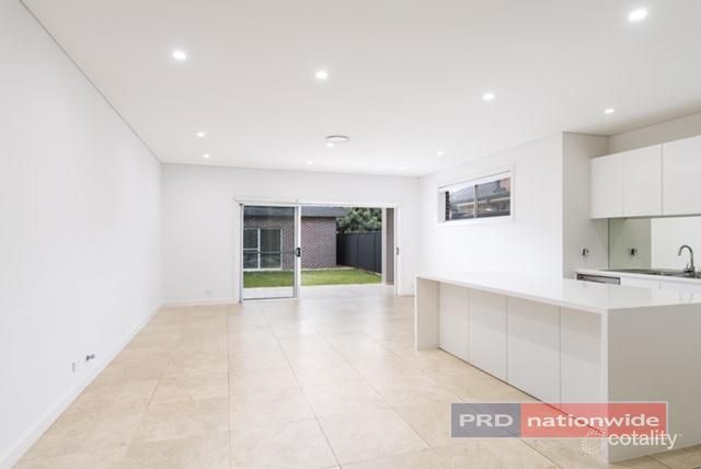 7a Starr Ave, Padstow, NSW 2211