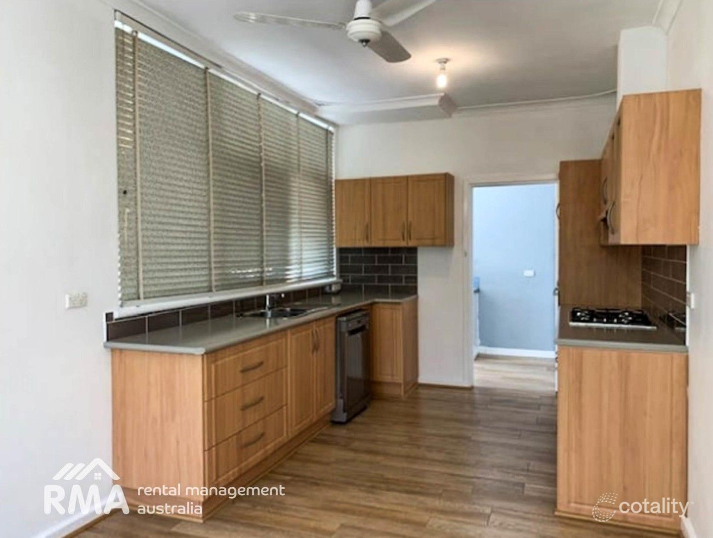 2074 Albany Hwy, Maddington, WA 6109