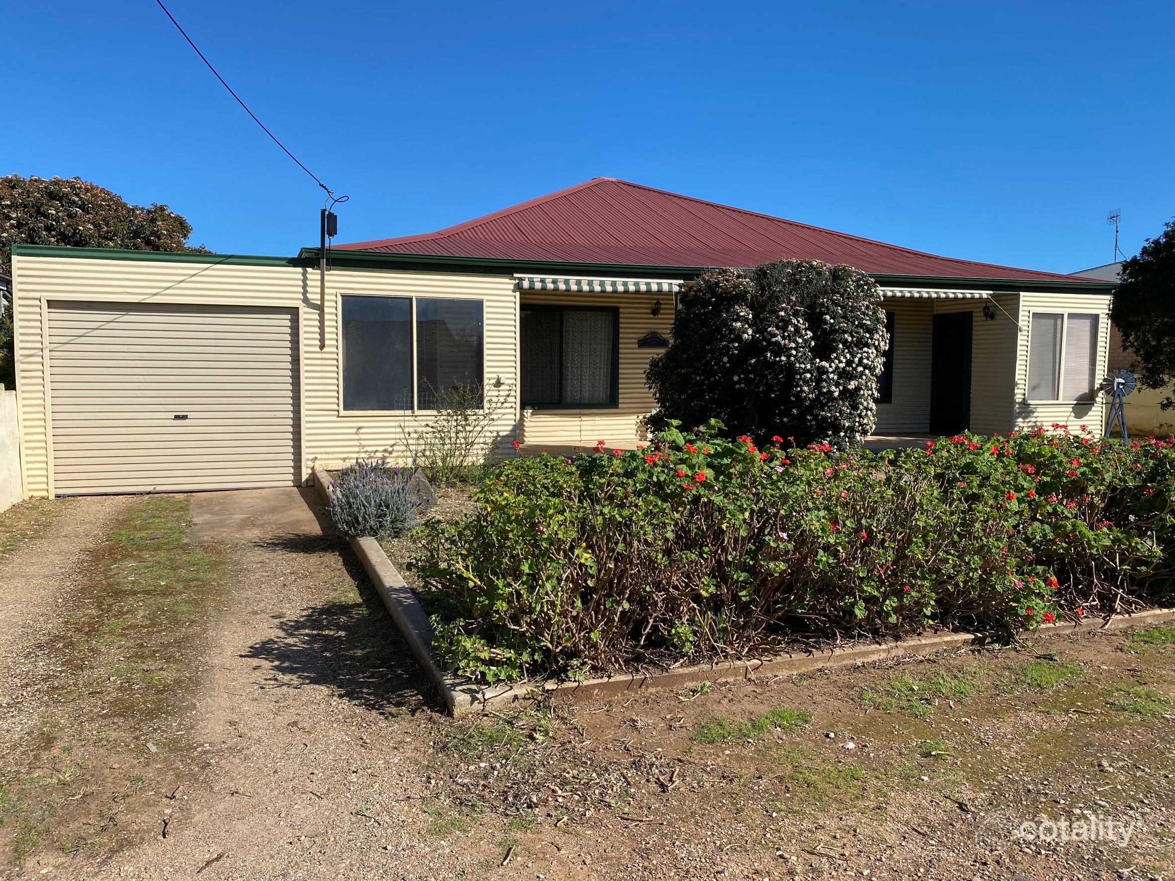 42 Third St, Cleve, SA 5640