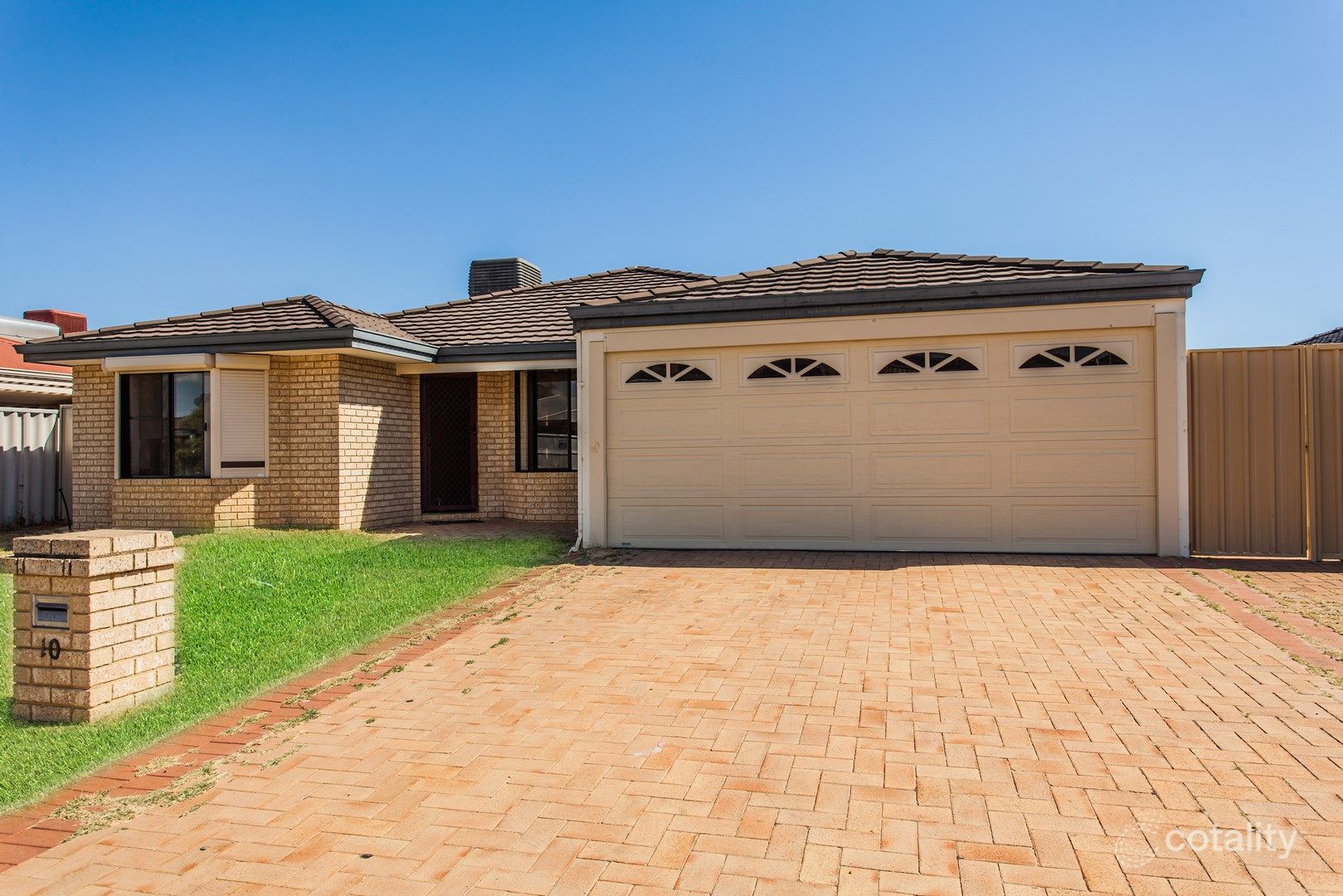 10 Quondong Cl, Kenwick, WA 6107