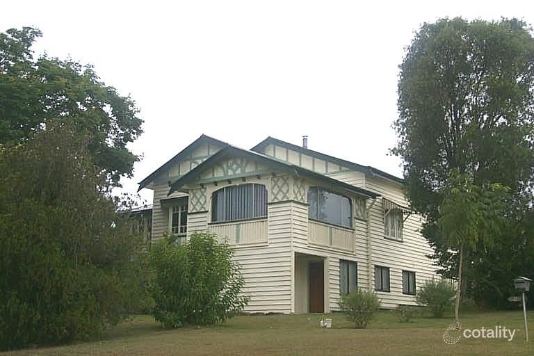 7 Advance St, Newtown, QLD 4305