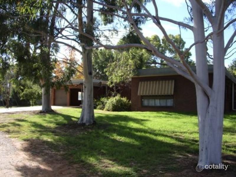 40 River St, Narrandera, NSW 2700